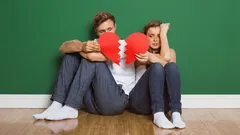 Why People Stay in Unhappy Relationships - Psychologists Name 4 Reasons